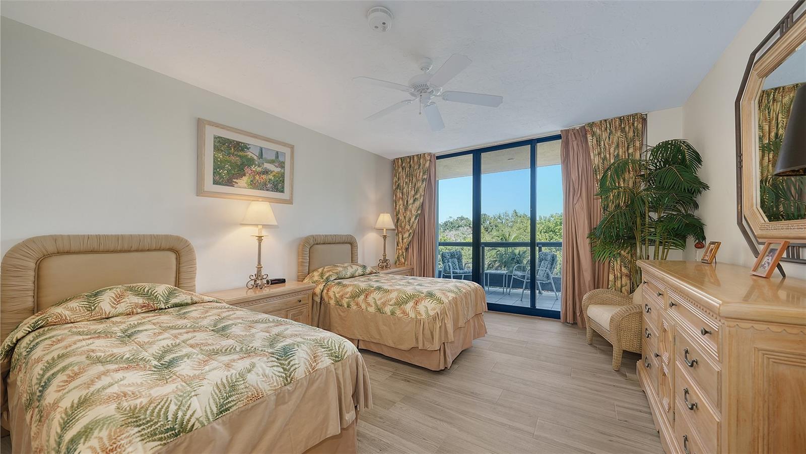WATER CLUB 01 AT LONGBOAT KEY - Residential