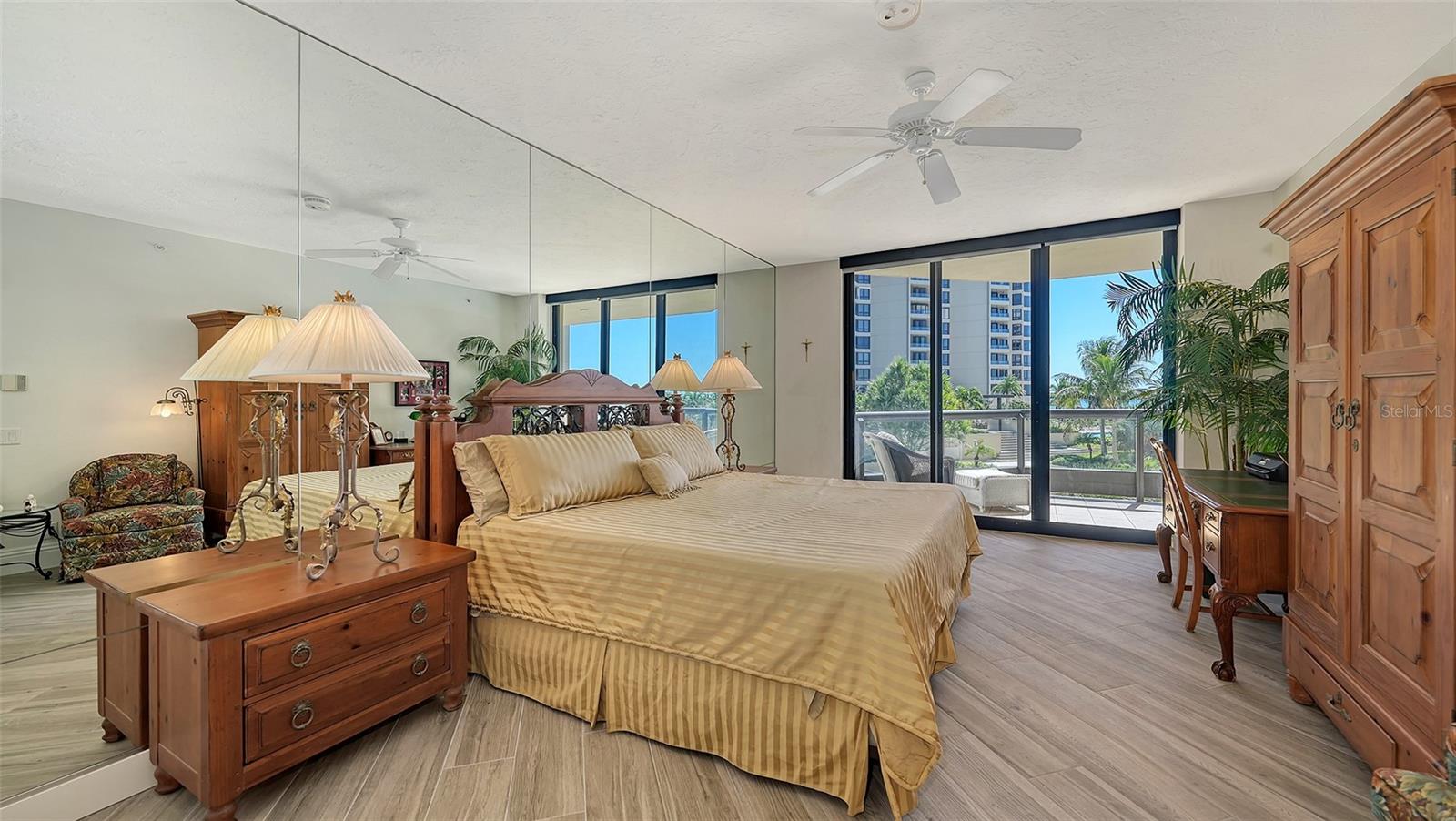 WATER CLUB 01 AT LONGBOAT KEY - Residential