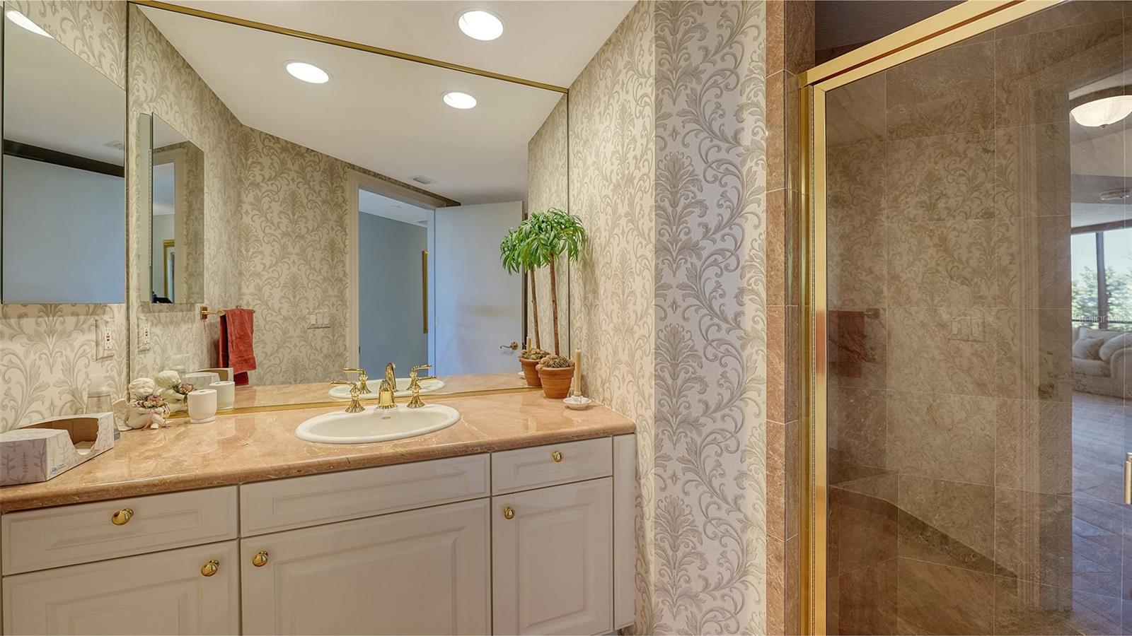 WATER CLUB 01 AT LONGBOAT KEY - Residential