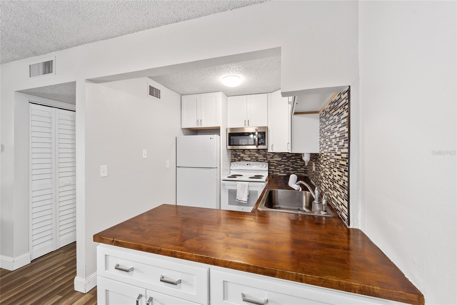 OAKS - Residential