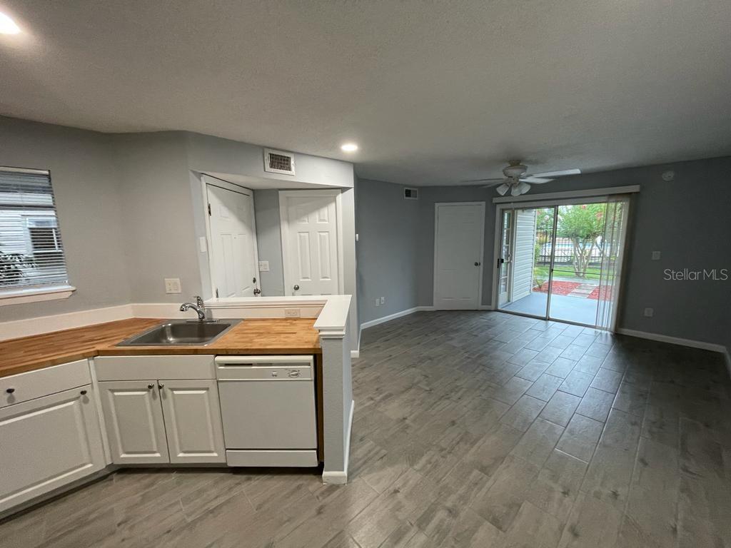 PLAZA/MILLENIUM - Residential Lease