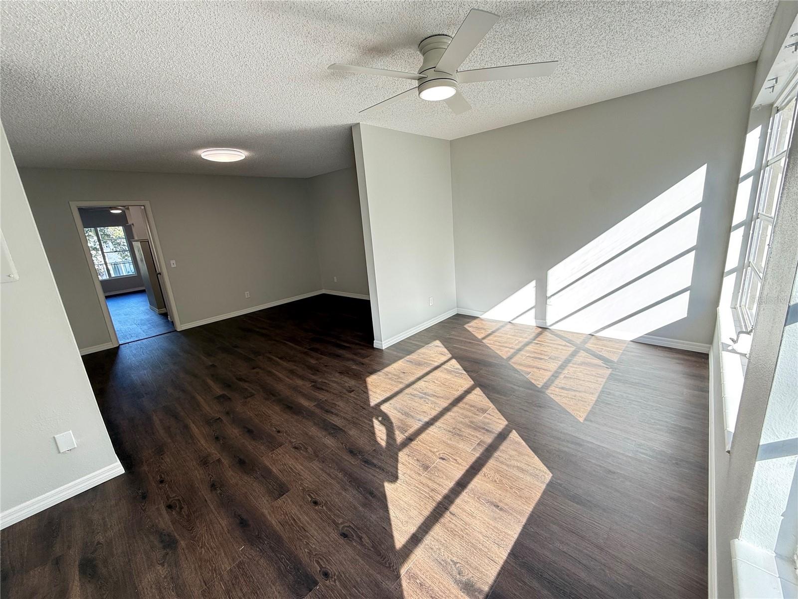 ON TOP OF THE WORLD - Residential