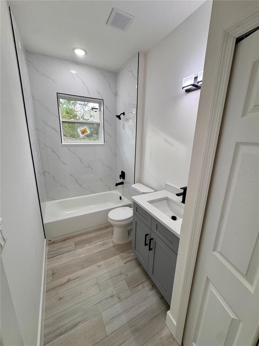 CITRUS SPGS UNIT 25 - Residential