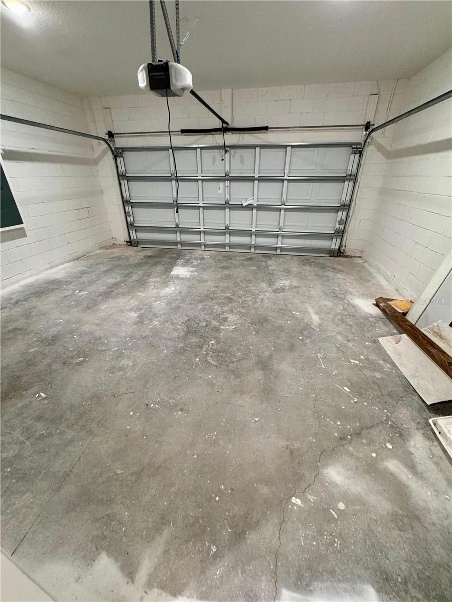 CITRUS SPGS UNIT 25 - Residential