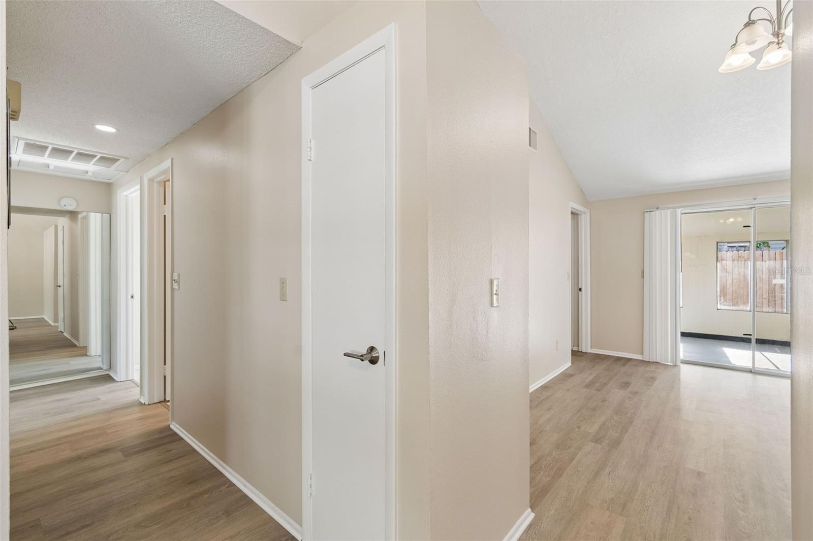 KENNY K SUB UNIT 1 - Residential