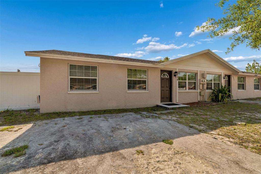 Photo of 8804 Briar Hollow Court, Tampa, FL 33634 (MLS # TB8500495)