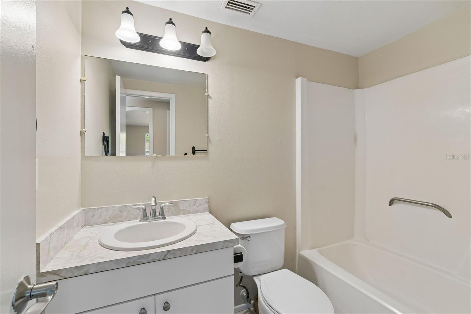 KENNY K SUB UNIT 1 - Residential