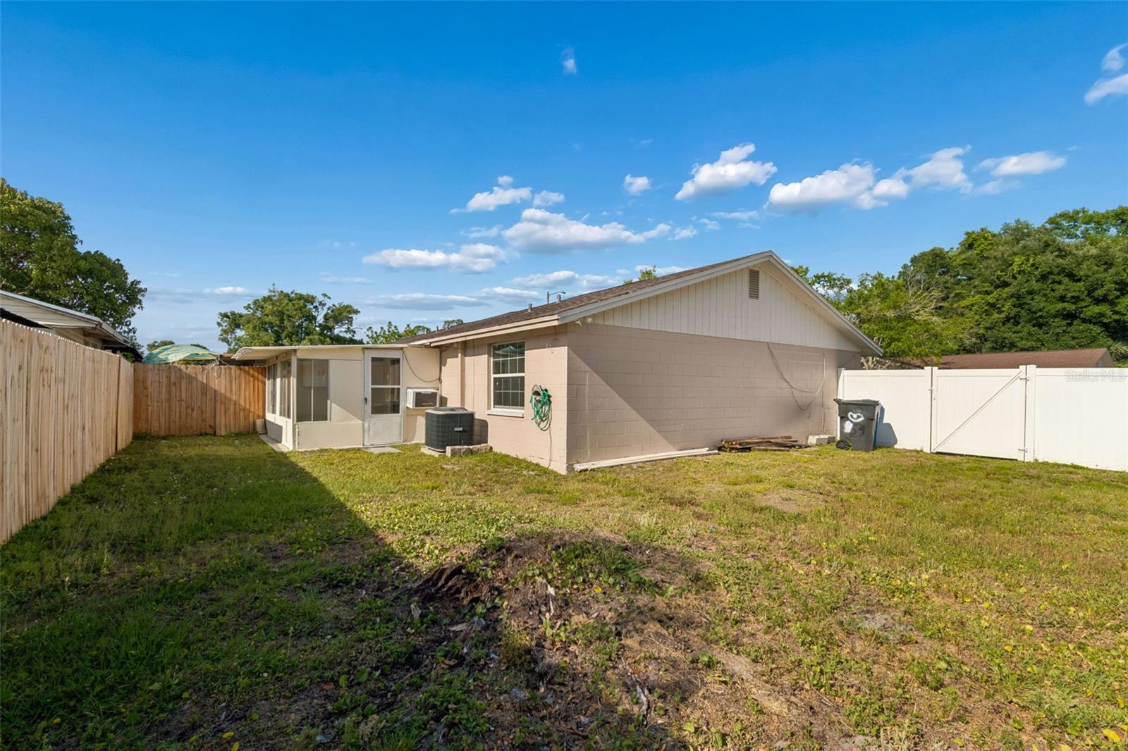 KENNY K SUB UNIT 1 - Residential