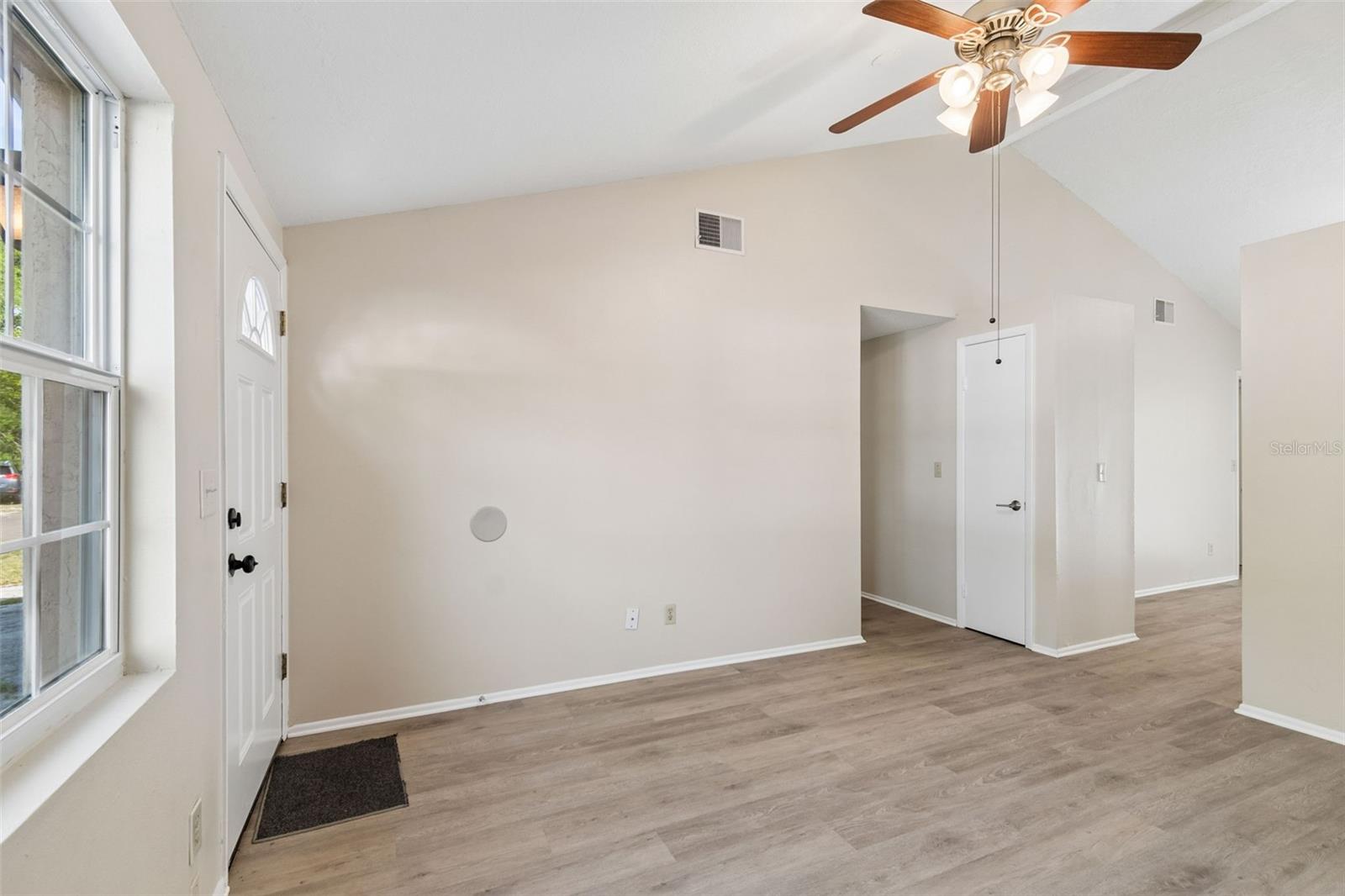 KENNY K SUB UNIT 1 - Residential