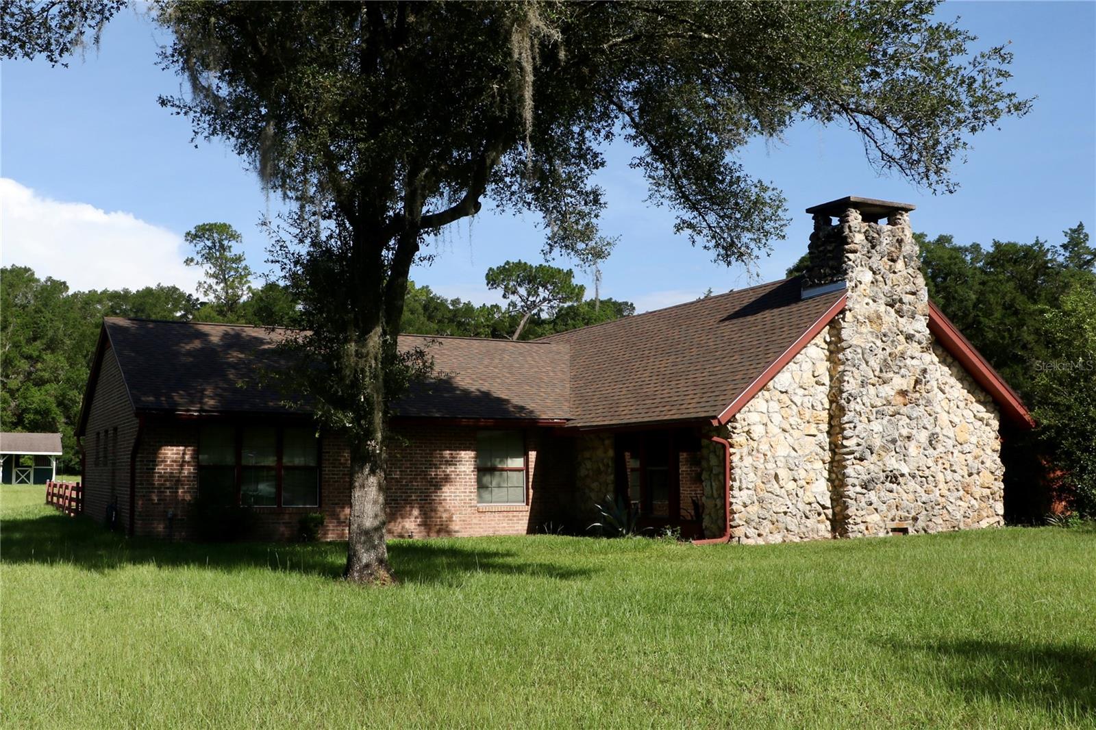 7 MEADOW WOOD DRIVE