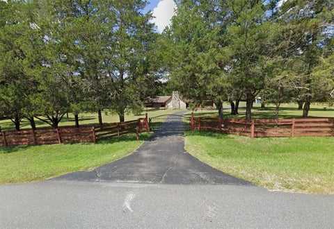 Photo of 7 Meadow Wood Drive, Ocala, FL 34482 (MLS # OM727324)
