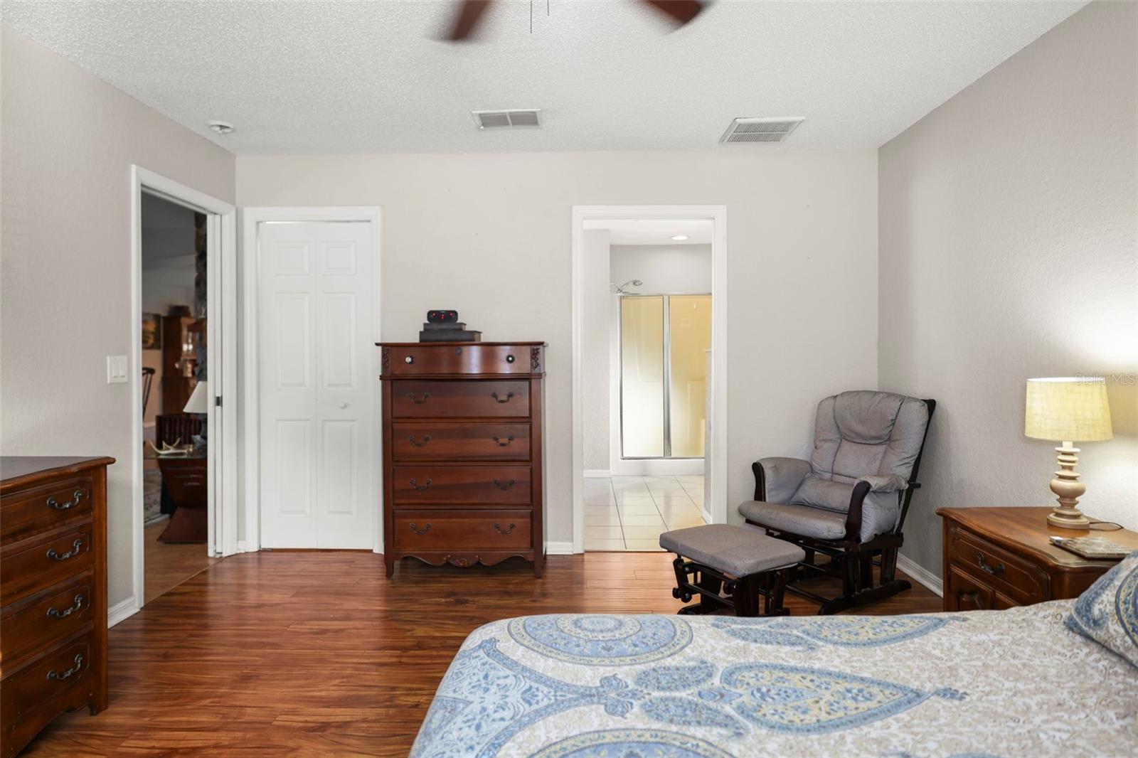 ROYAL HIGHLANDS - Residential