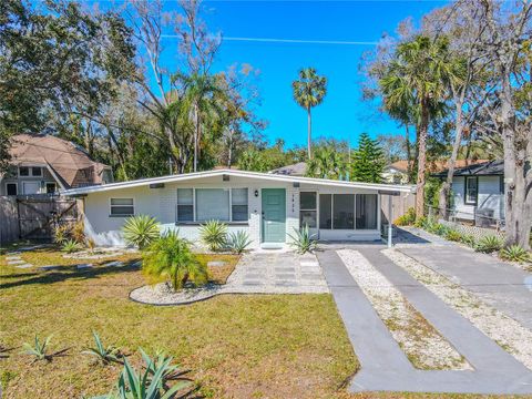 A home in TAMPA