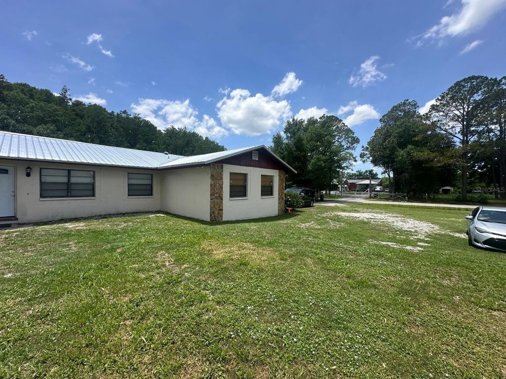 Photo of 17042 Nature Trail, Lutz, FL 33558 (MLS # O6411184)