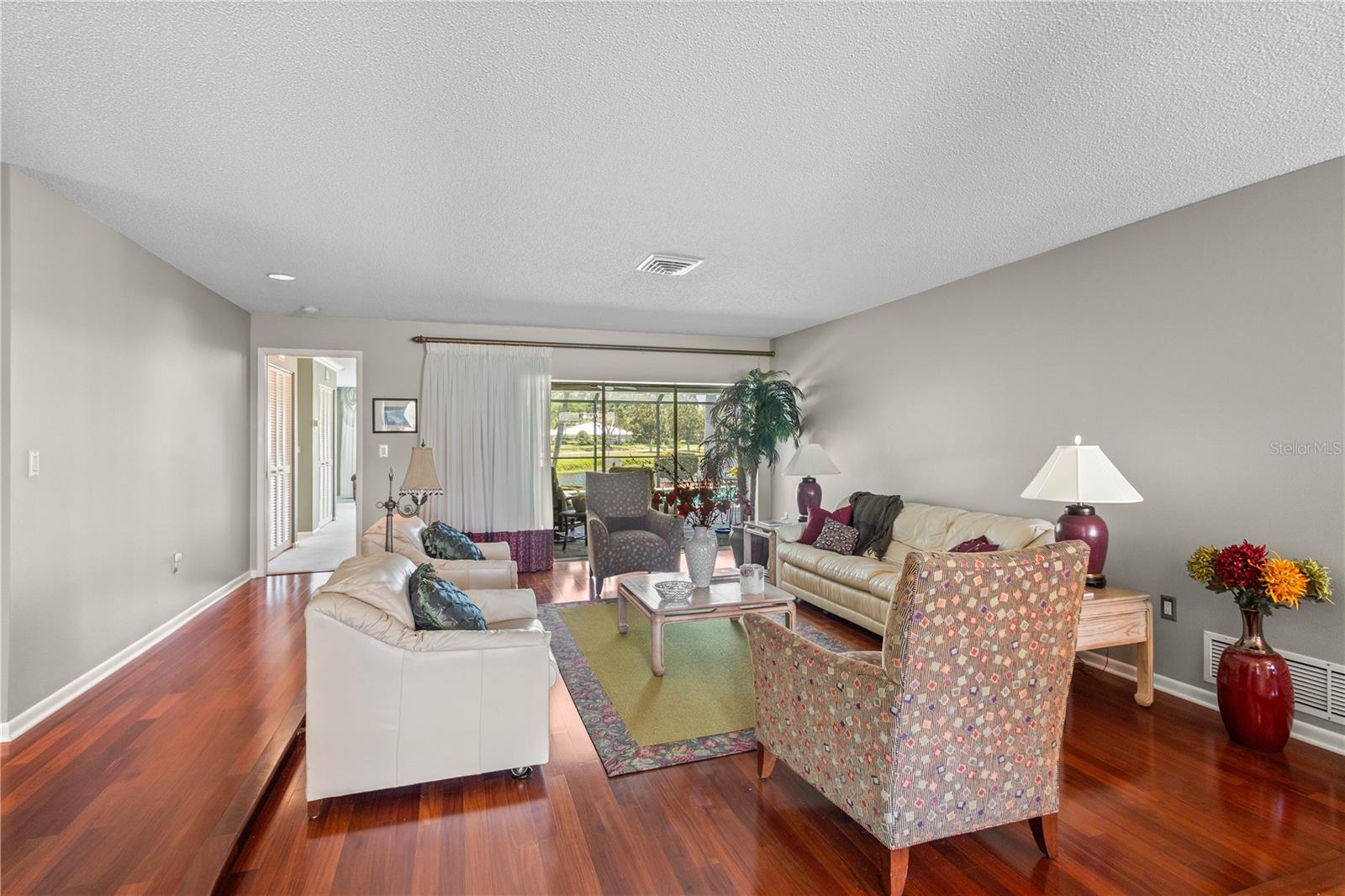 PLANTATION THE - Residential