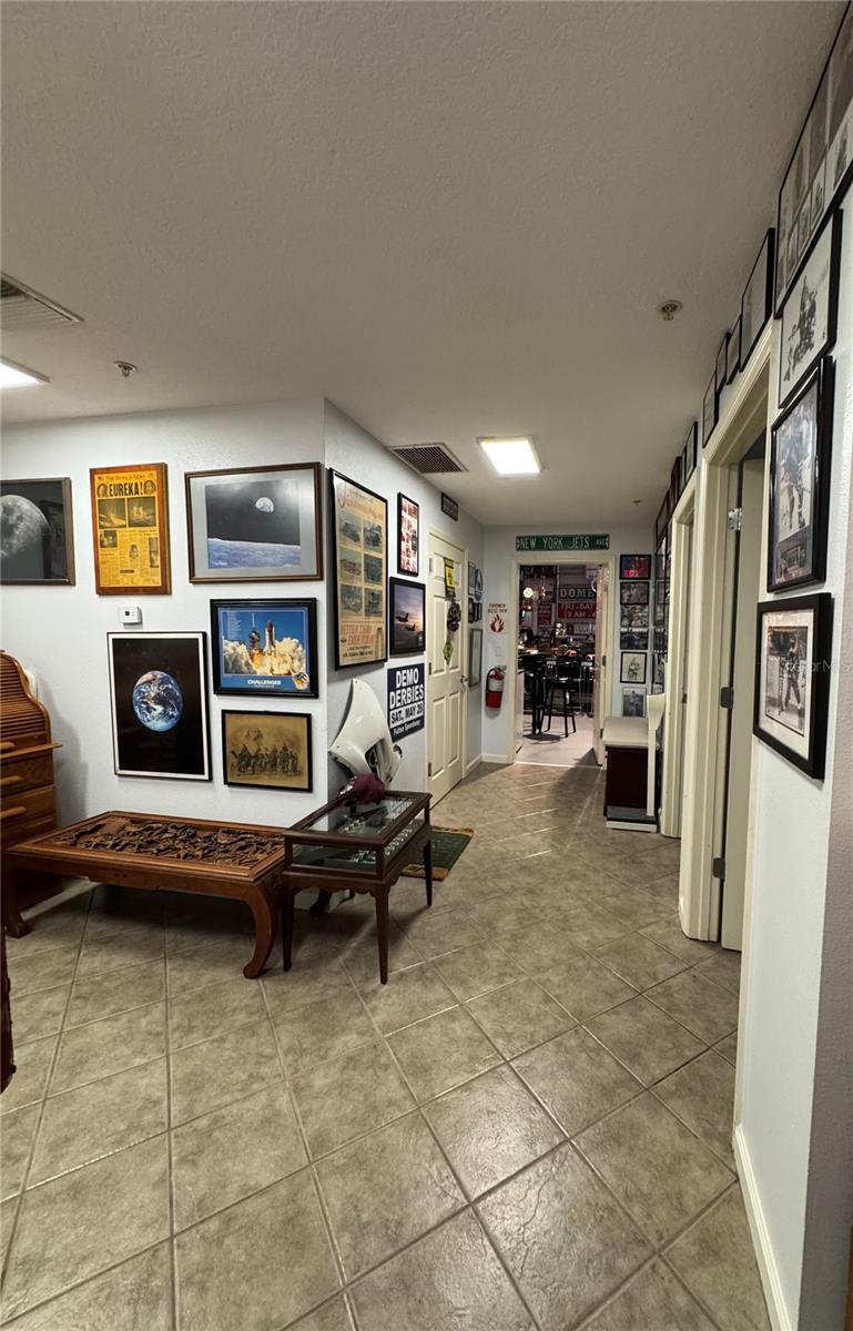 KNIGHTS TRAIL BUS SUITES BLDG B - Commercial Sale