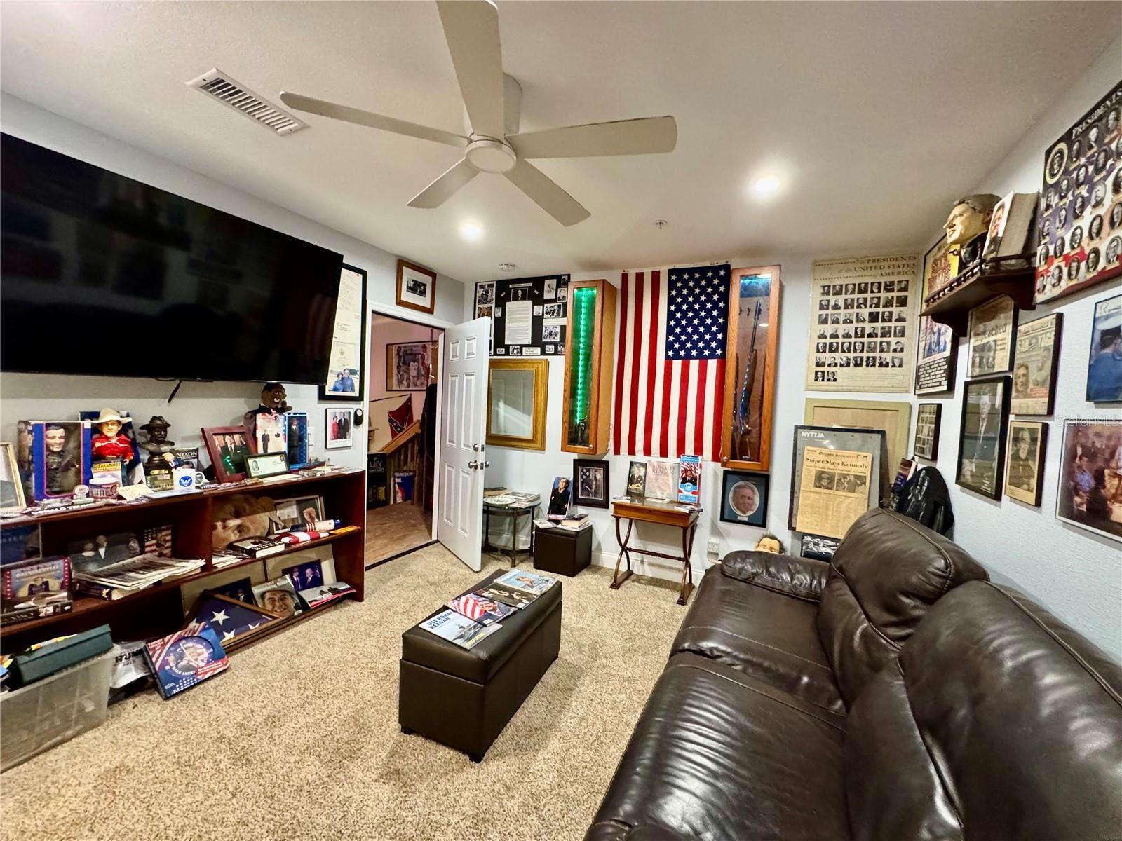 KNIGHTS TRAIL BUS SUITES BLDG B - Commercial Sale