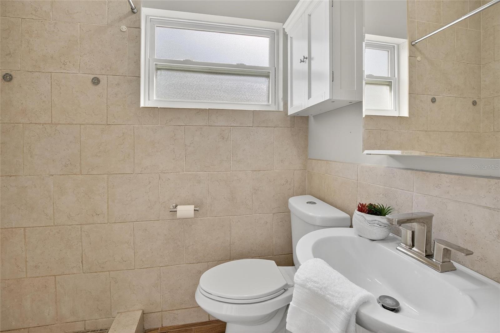 GEM VILLAGE - Residential Lease