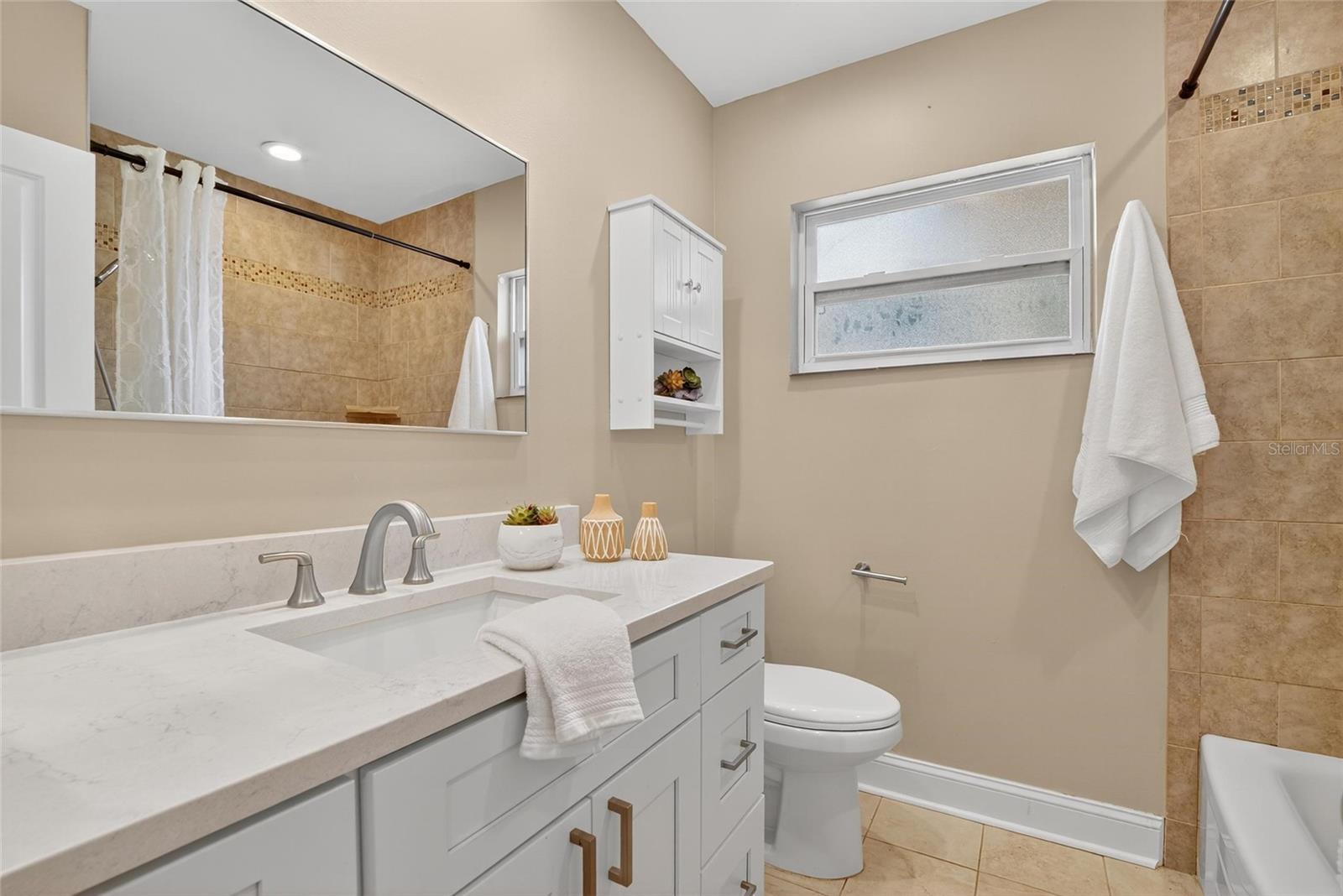 GEM VILLAGE - Residential Lease