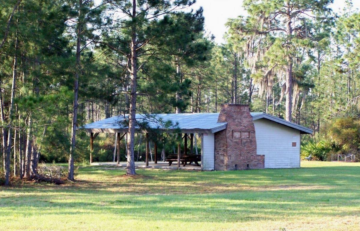 ROYAL TRAILS UNIT 01 - Land