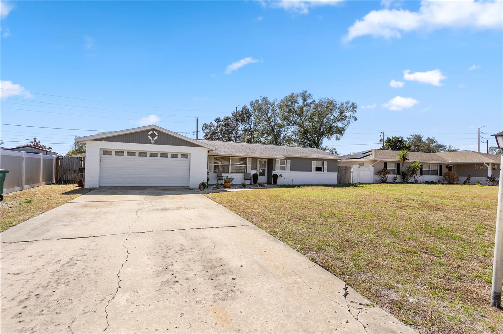 DELTONA LAKES UNIT 07 - Residential