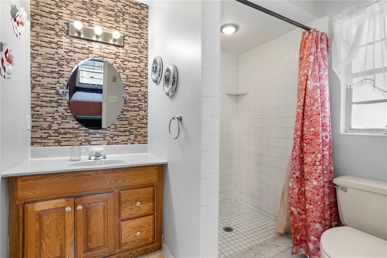 DELTONA LAKES UNIT 07 - Residential