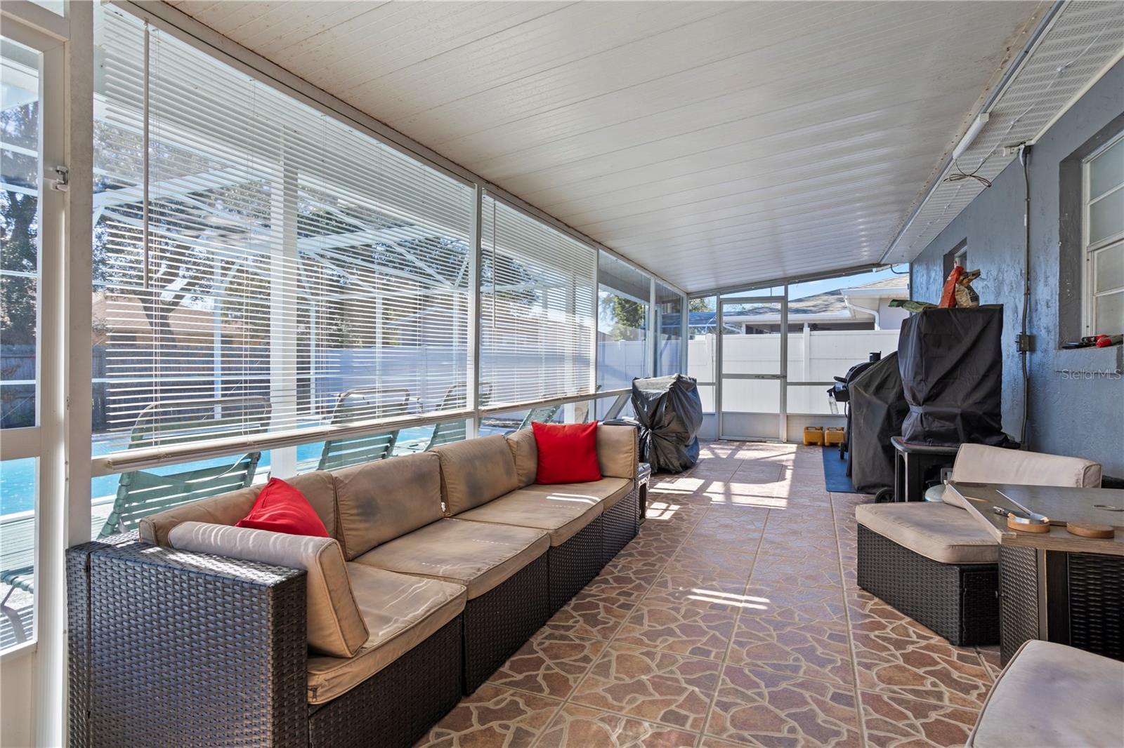 DELTONA LAKES UNIT 07 - Residential