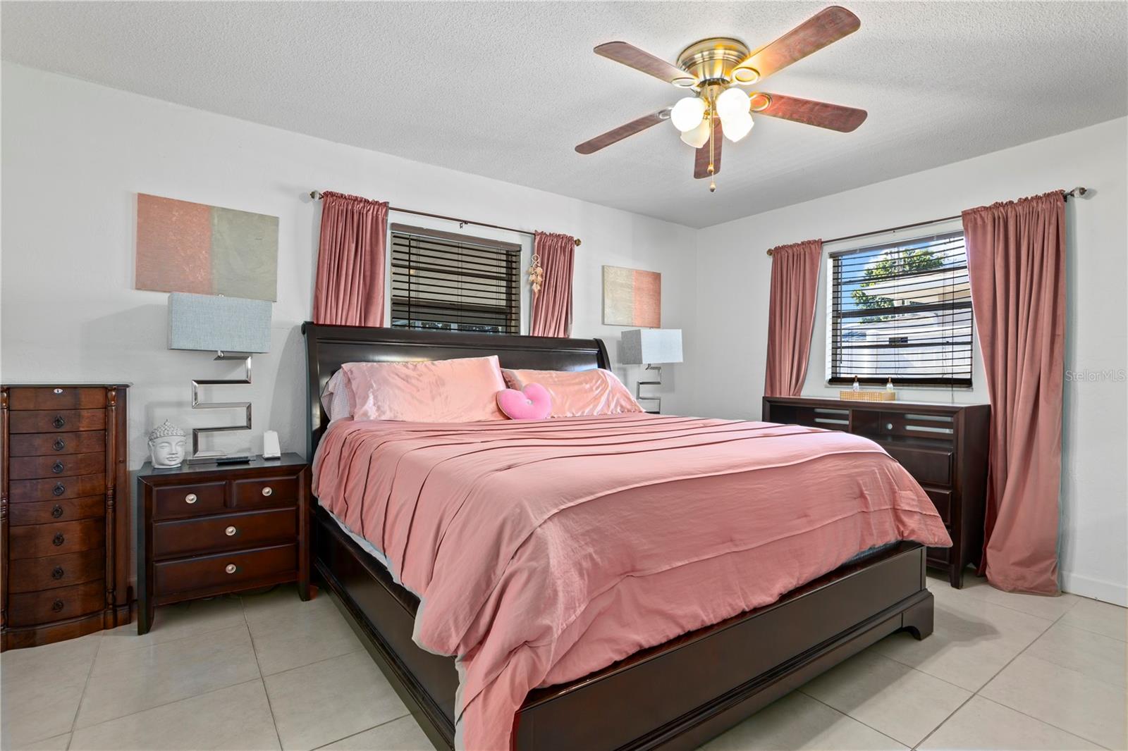 DELTONA LAKES UNIT 07 - Residential