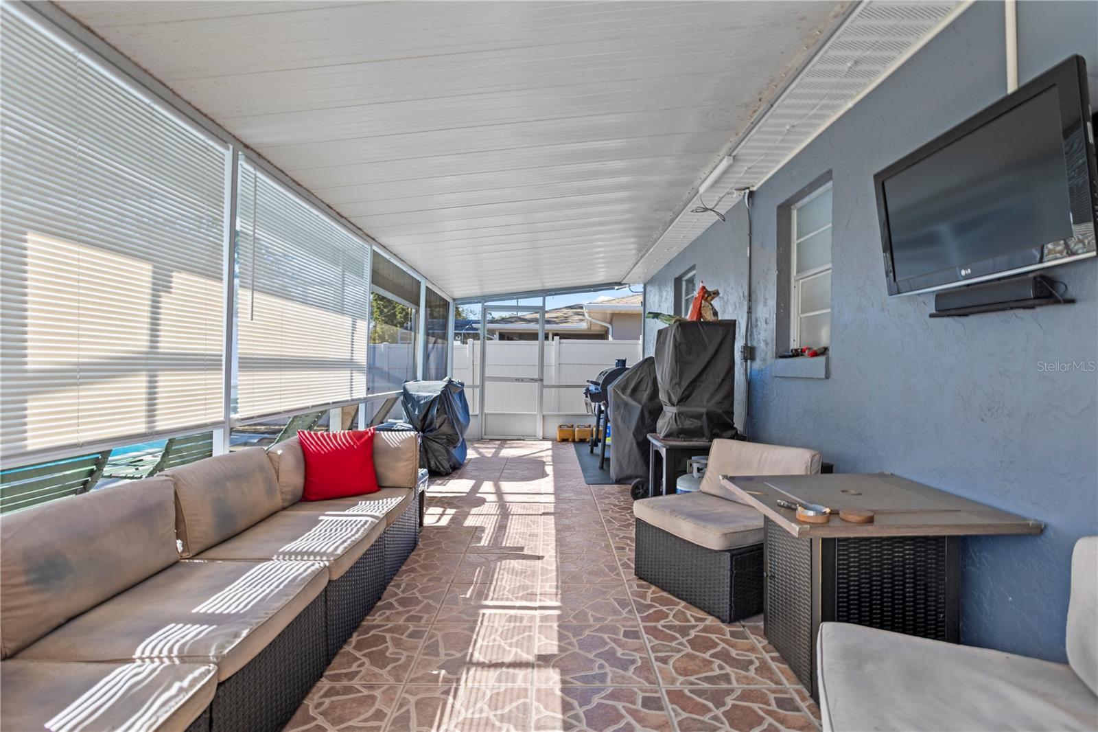 DELTONA LAKES UNIT 07 - Residential