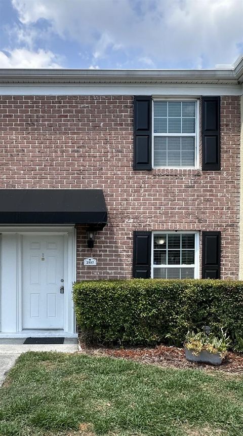 2557 CEDAR CYPRESS COURT TAMPA FL 33618