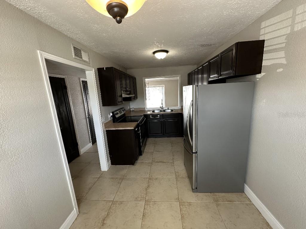 2557 CEDAR CYPRESS COURT