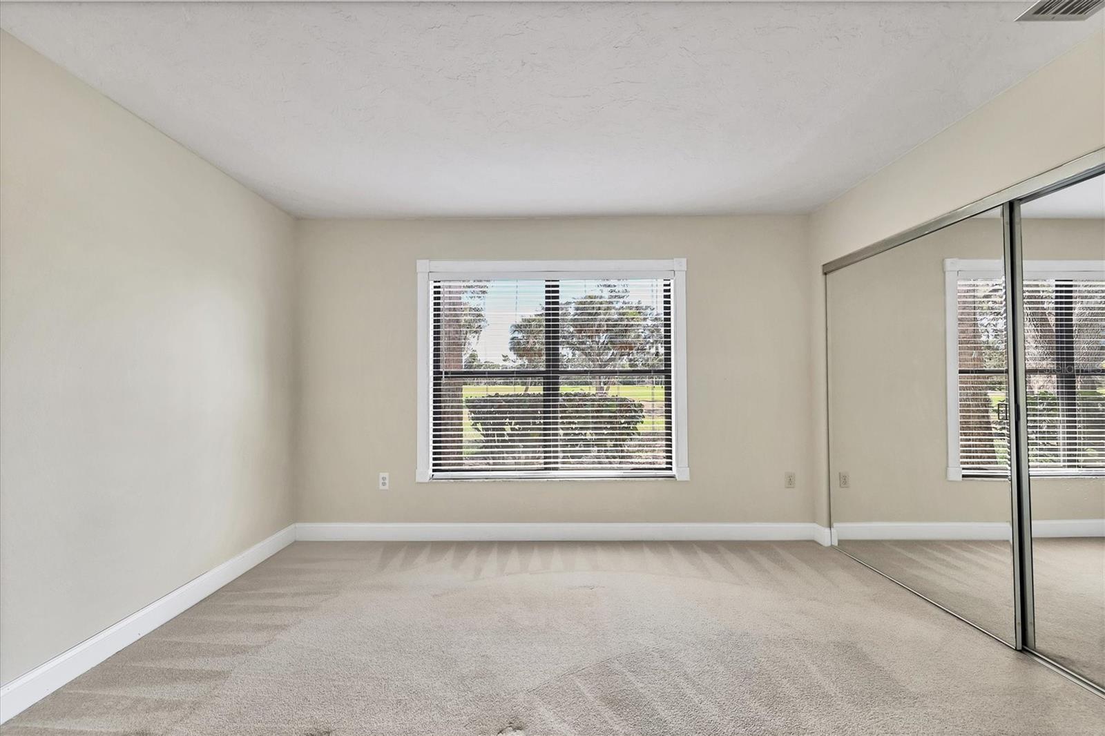 BRIARFIELD - Residential