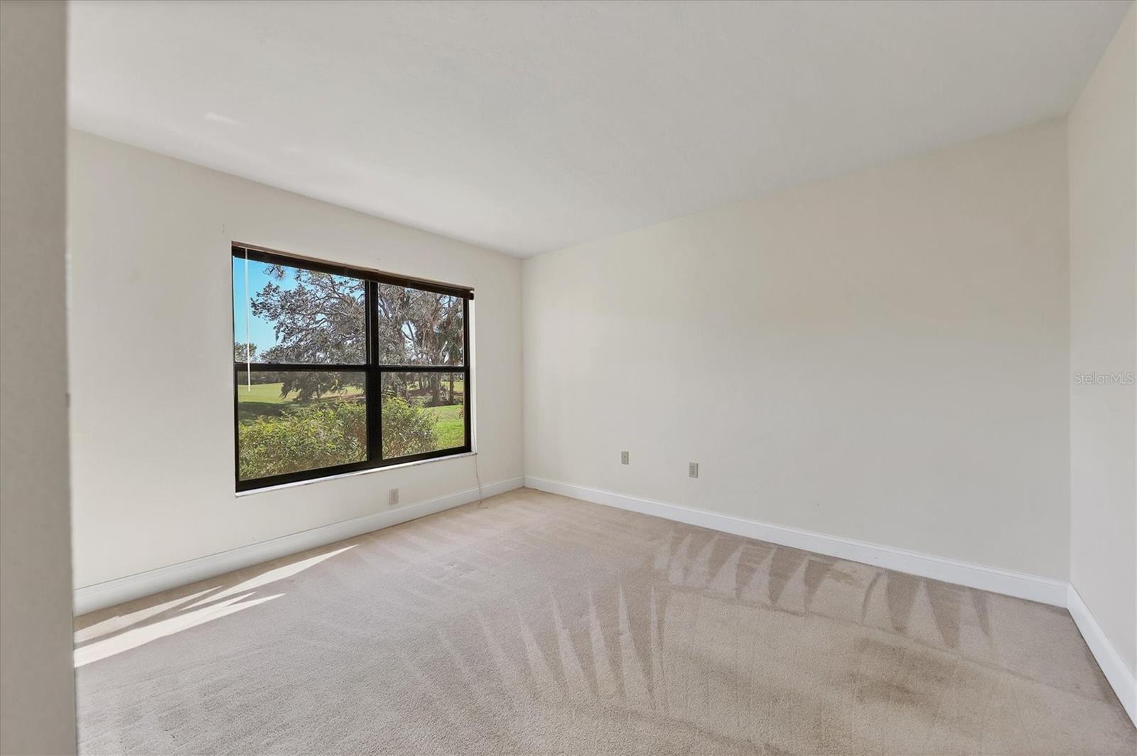 BRIARFIELD - Residential