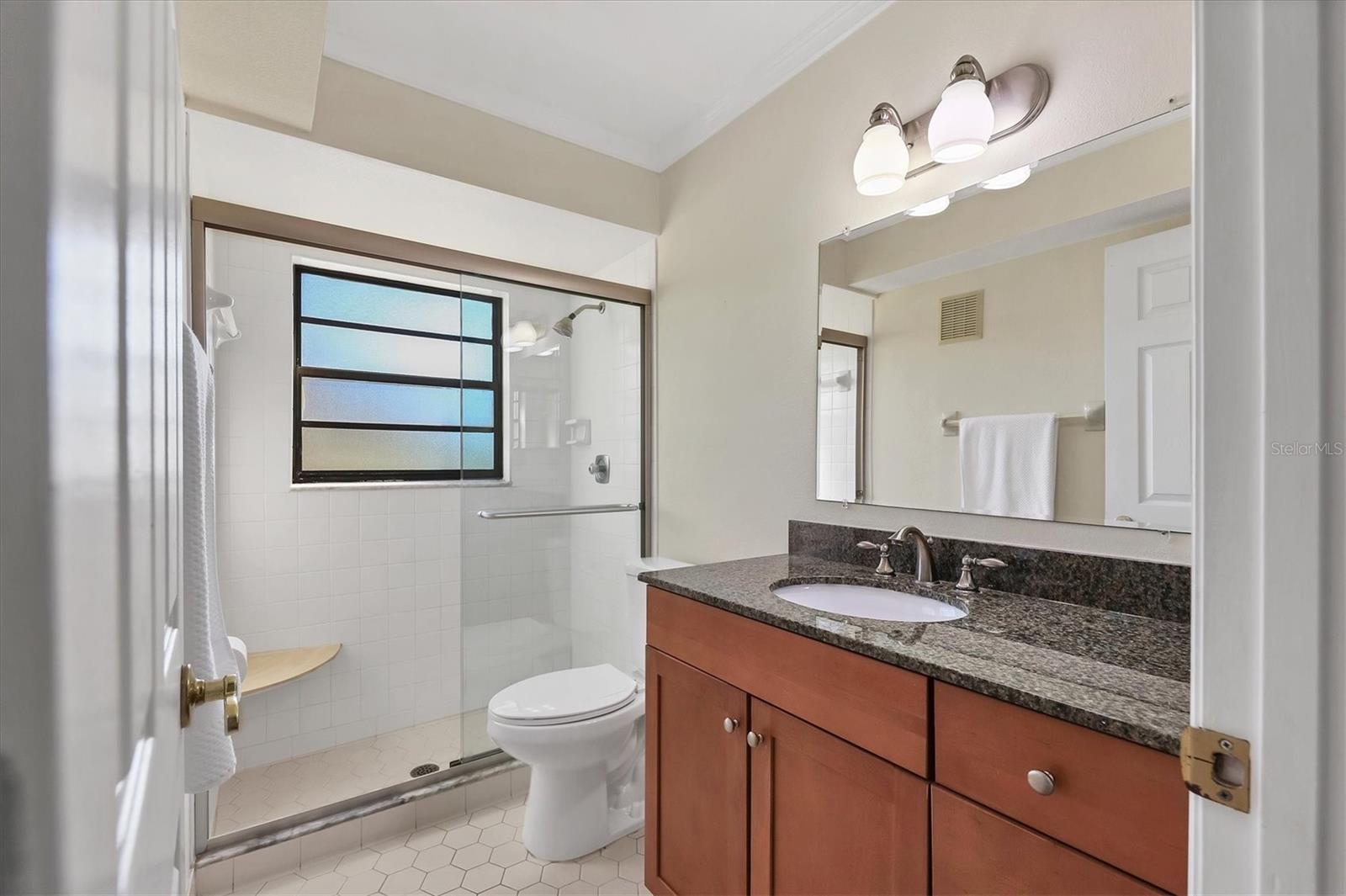 BRIARFIELD - Residential