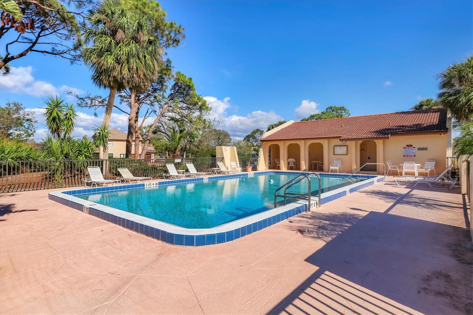 BRIARFIELD - Residential