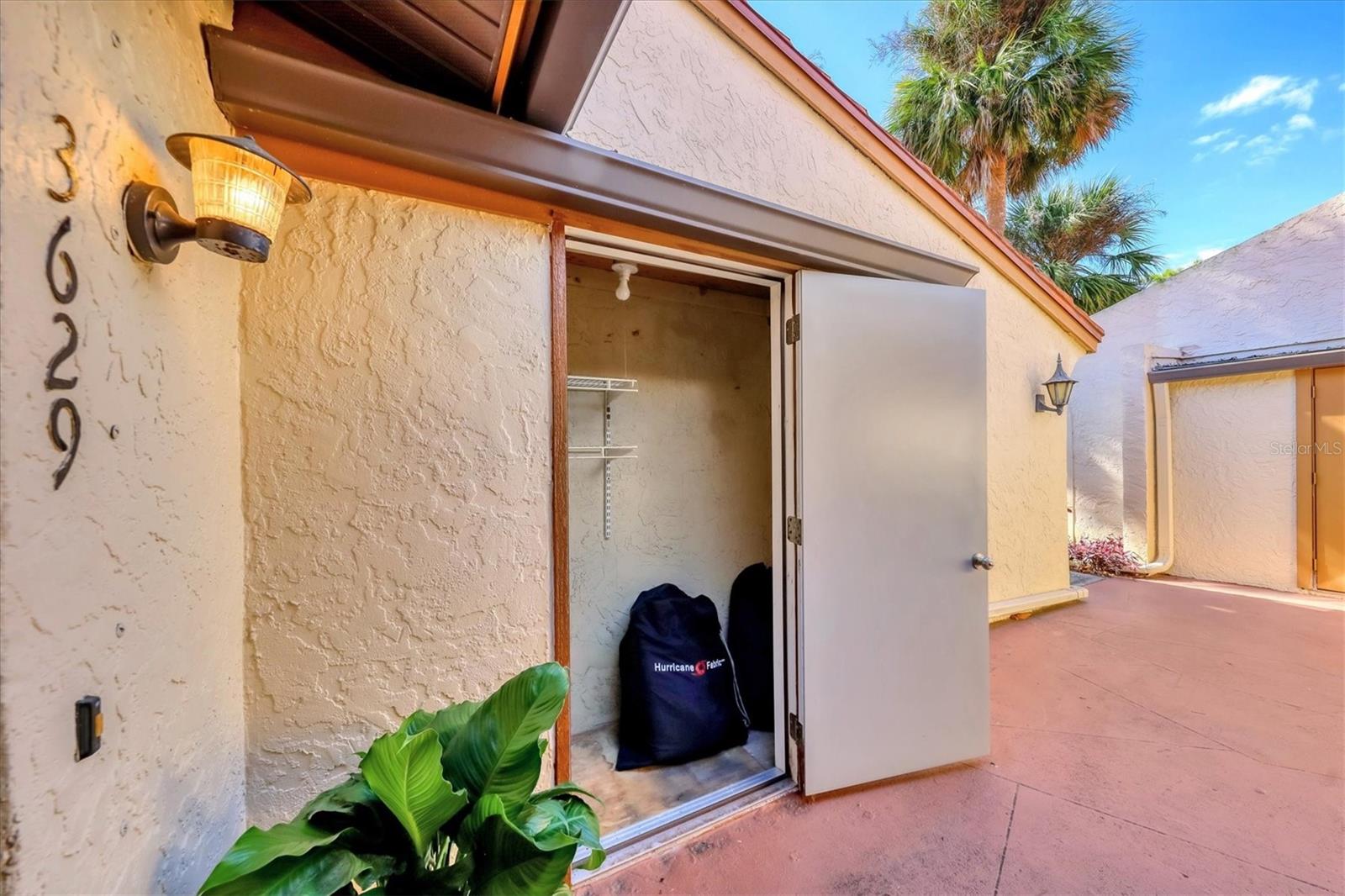 BRIARFIELD - Residential