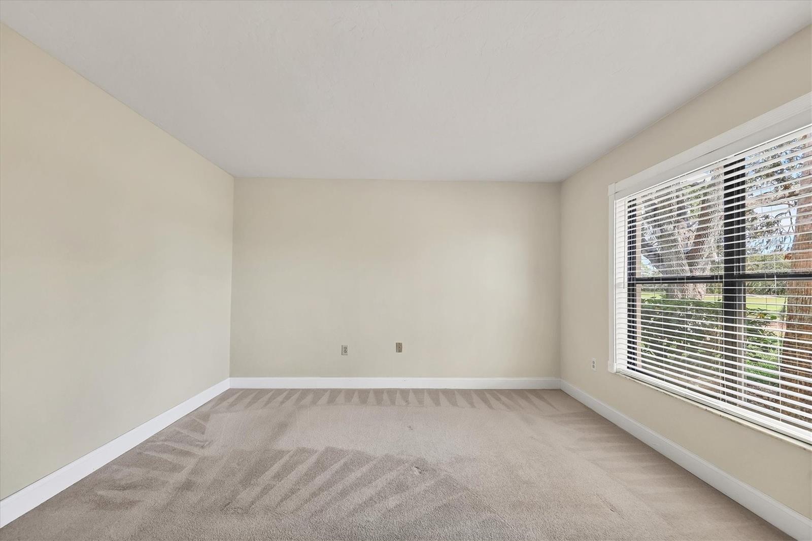 BRIARFIELD - Residential