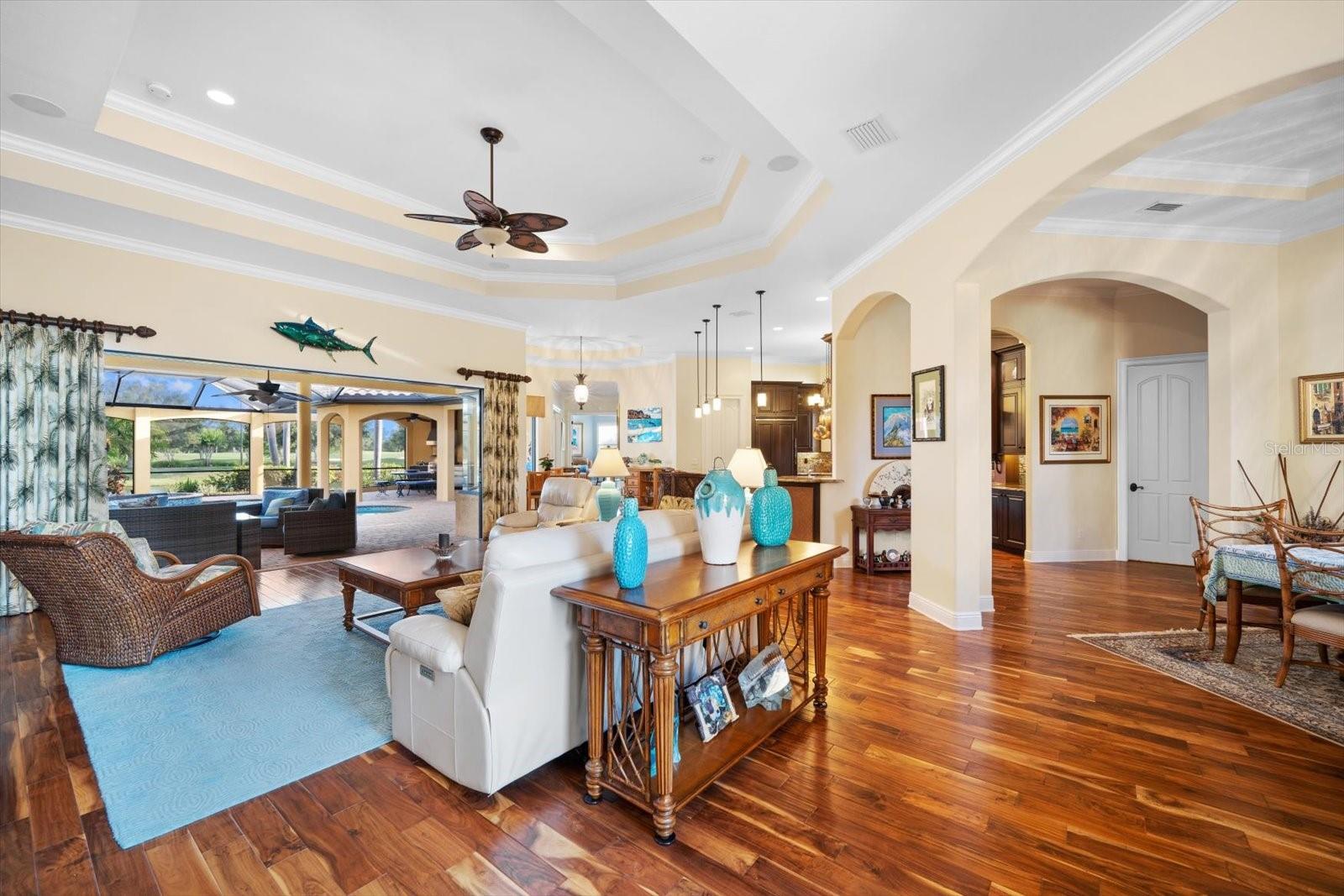 COUNTRY CLUB EAST AT LAKEWD RNCH PP - Residential