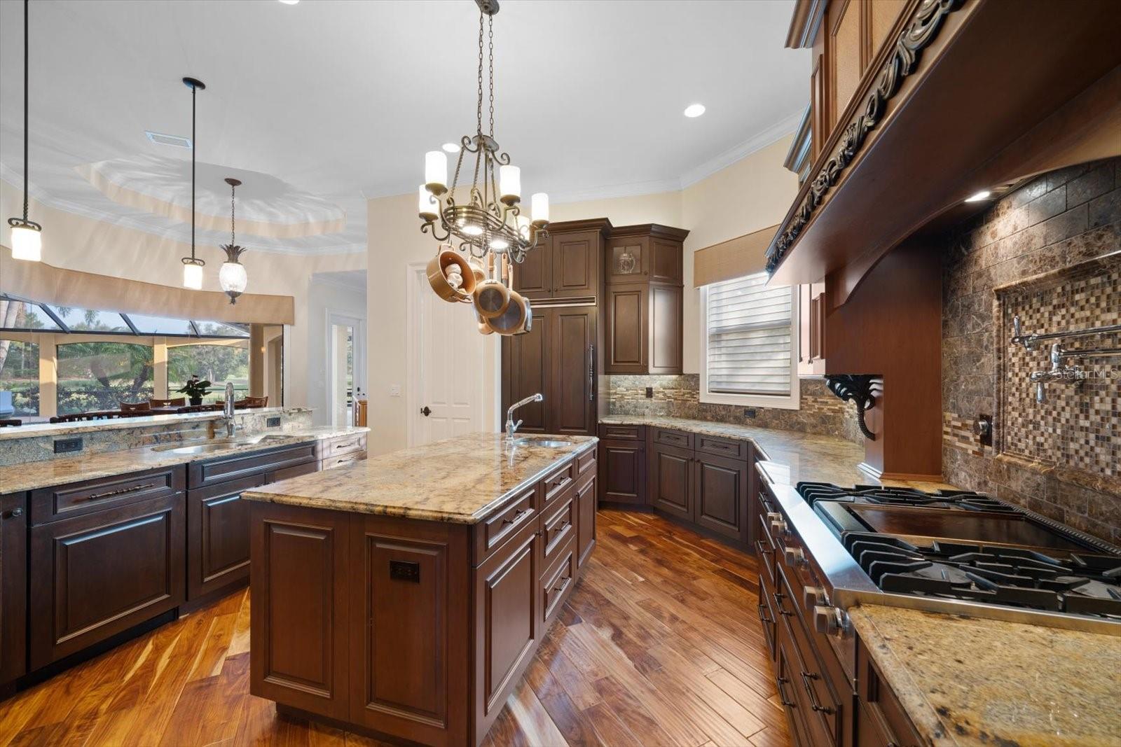 COUNTRY CLUB EAST AT LAKEWD RNCH PP - Residential