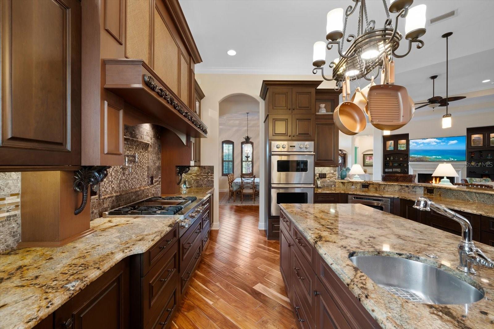 COUNTRY CLUB EAST AT LAKEWD RNCH PP - Residential