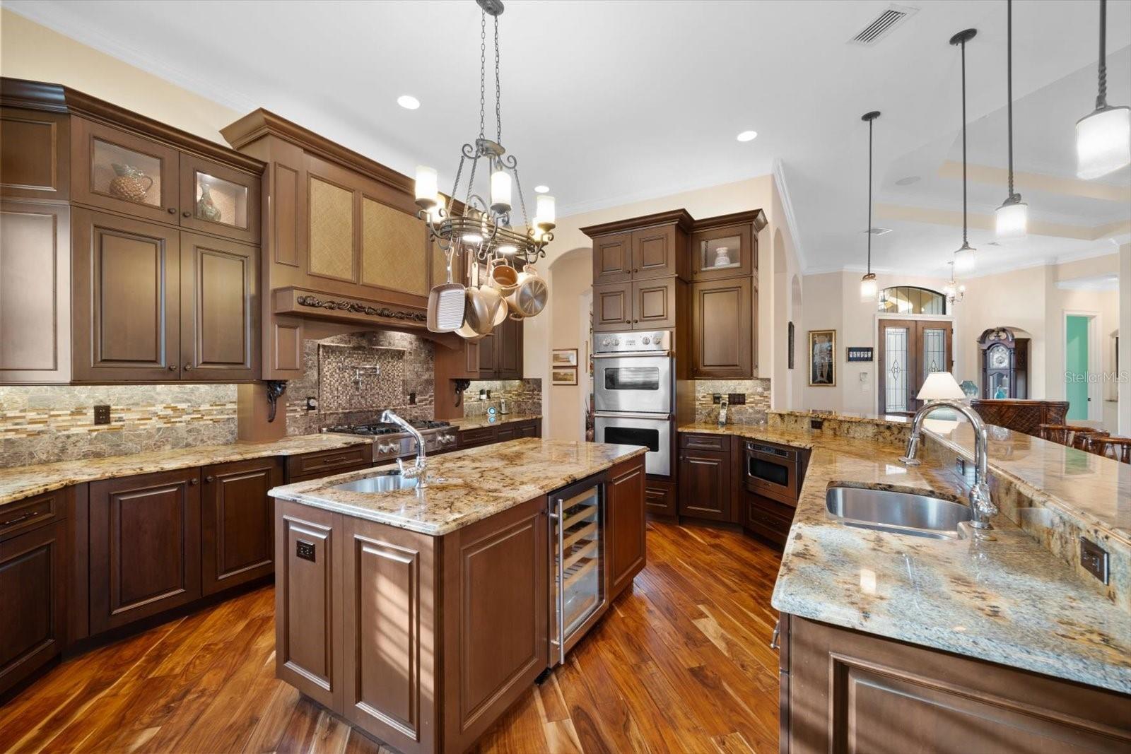 COUNTRY CLUB EAST AT LAKEWD RNCH PP - Residential