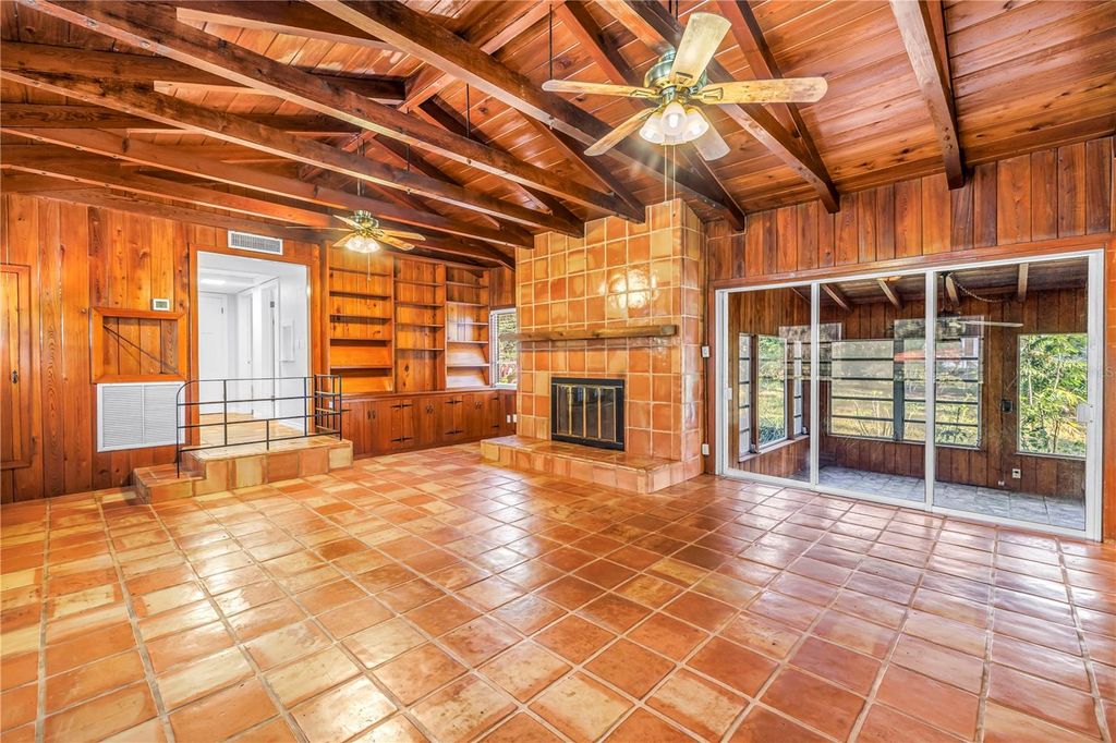 Photo of 1019 Woodcrest Avenue, Clearwater, FL 33756 (MLS # TB8456713)