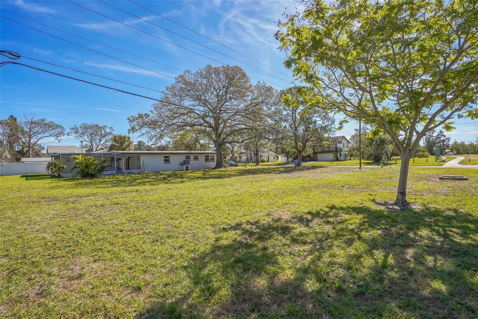 RIO VISTA - Residential