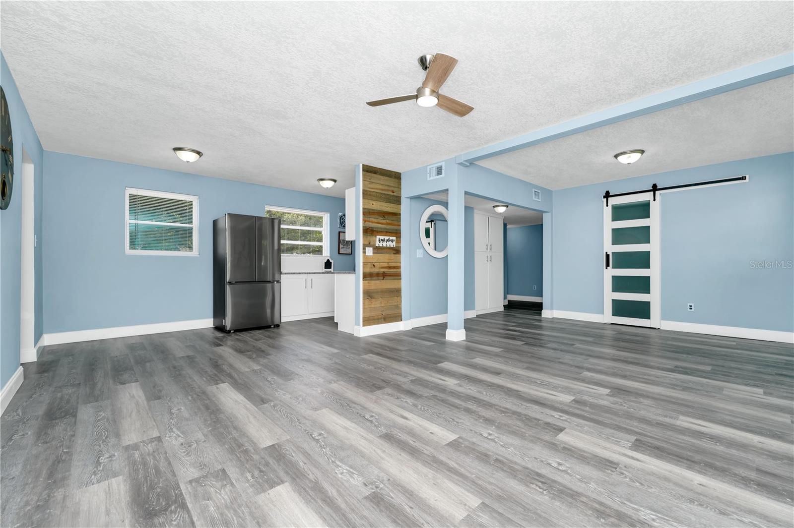 ENGELWOOD PARK - Residential