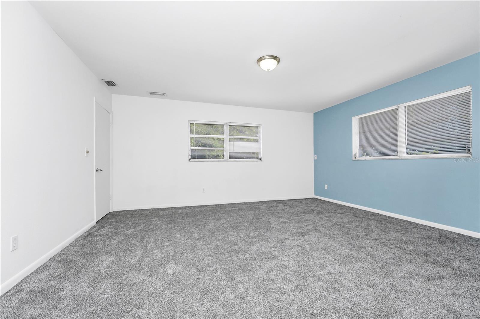 ENGELWOOD PARK - Residential