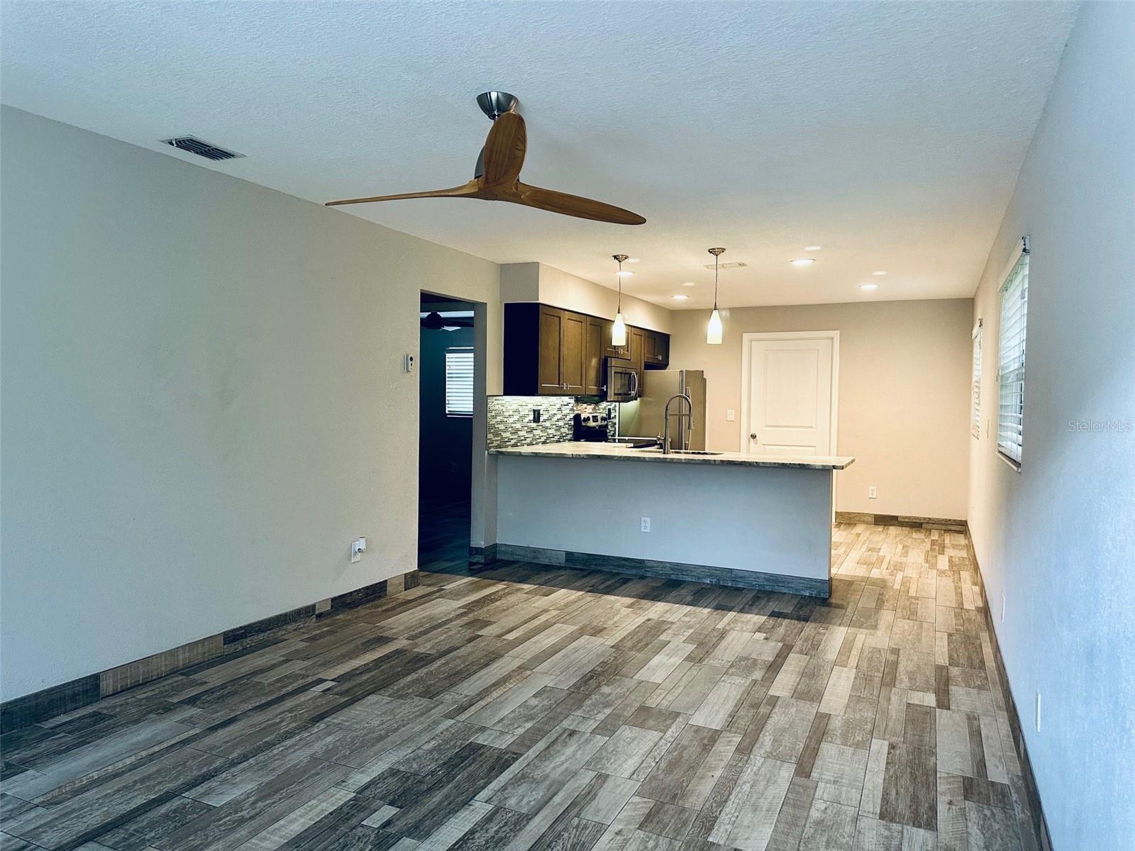 KELLEYS SUB - Residential Lease