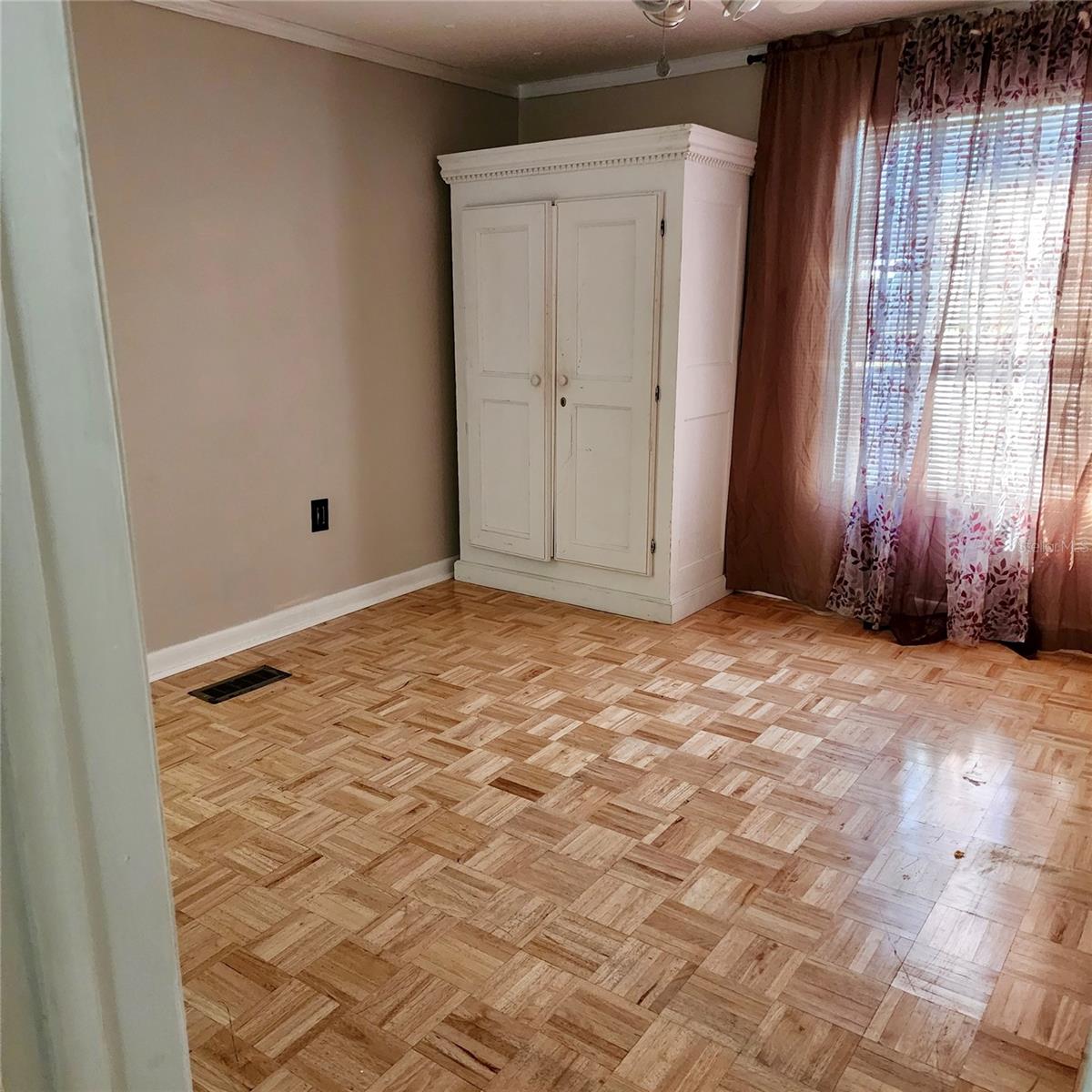 SADDLEBACK RDG - Residential