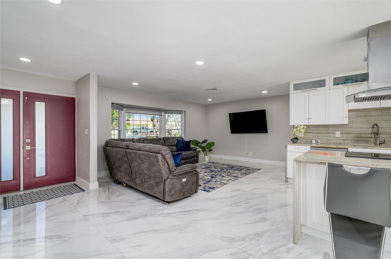 CAPRI ISLE SUB - Residential