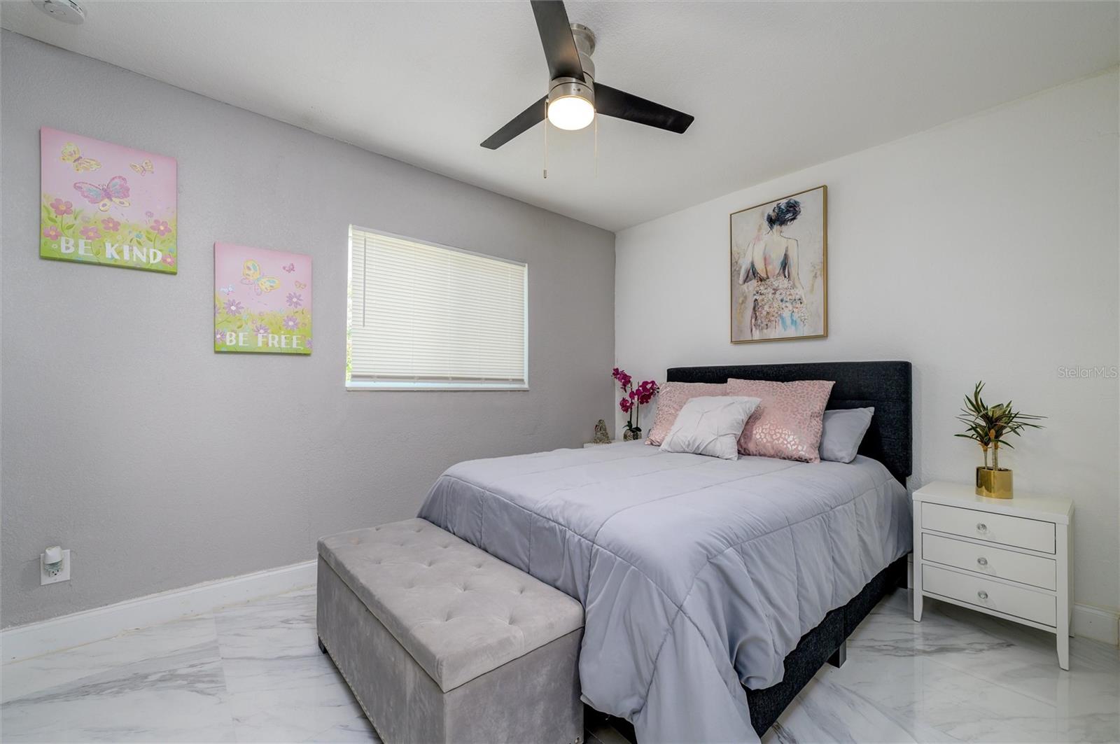 CAPRI ISLE SUB - Residential