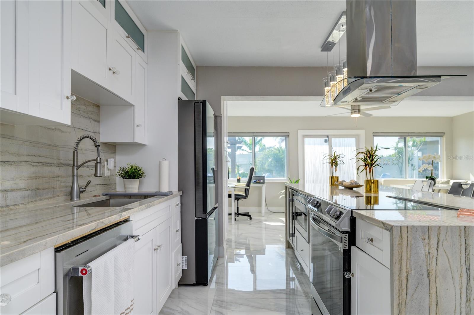CAPRI ISLE SUB - Residential
